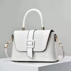 Accepter le logo personnalisé de la mode des femmes sac de messager en cuir PU sac à bandoulière bandoulière sac à main dames en gros et sacs à main - Product Image 1