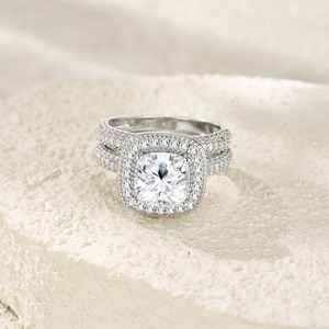 Bague de fiançailles et de mariage en argent 925 plaqué or 14 carats avec diamant moissanite réglable de luxe, très demandée, pour femme - Product Image 2