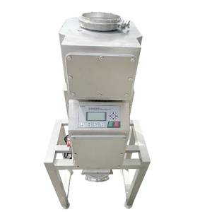 Máquina sopladora de moldeo por inyección de plástico Separador de detector de metales - Product Image 1
