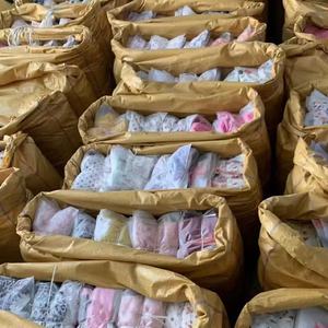 2025 misto abbigliamento per bambini nuovo Stock estivo per bambini <span class=keywords><strong>t</strong></span>-shirt manica corta vestito da principessa vestiti usati - Product Image 6