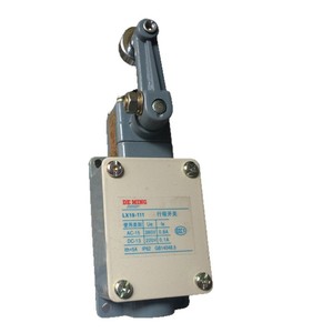 สวิตช์จำกัดระยะเดอหมิง LX19-111 380V 5A IP62 อุปกรณ์อุตสาหกรรม - Product Image 1