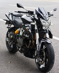 Benelli TNT 600i 600cc Moto Stradale a Quattro Cilindri in Linea: Conveniente e di Grande Valore - Product Image 2