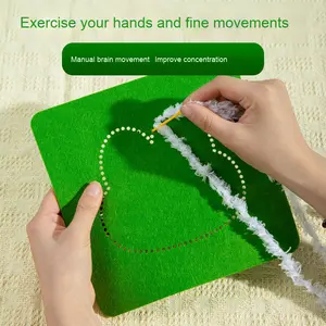 Diversión del Día de los niños, producto de <span class=keywords><strong>costura</strong></span> DIY, regalos pequeños, <span class=keywords><strong>Kit</strong></span> de juguetes de <span class=keywords><strong>costura</strong></span> de tela no tejida, 1mm de espesor para jardín de infantes - Product Image 3