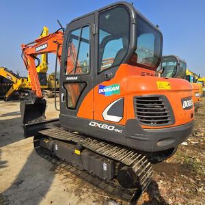 Escavatore Doosan <span class=keywords><strong>60</strong></span> a Basso Costo e Alte Prestazioni |   Macchina Certificata CE con Poche Ore di Utilizzo - Product Image 4