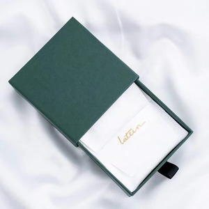 Pochette à bijoux en velours vert foncé, pochette à bijoux personnalisée en microfibre avec logo - Product Image 1