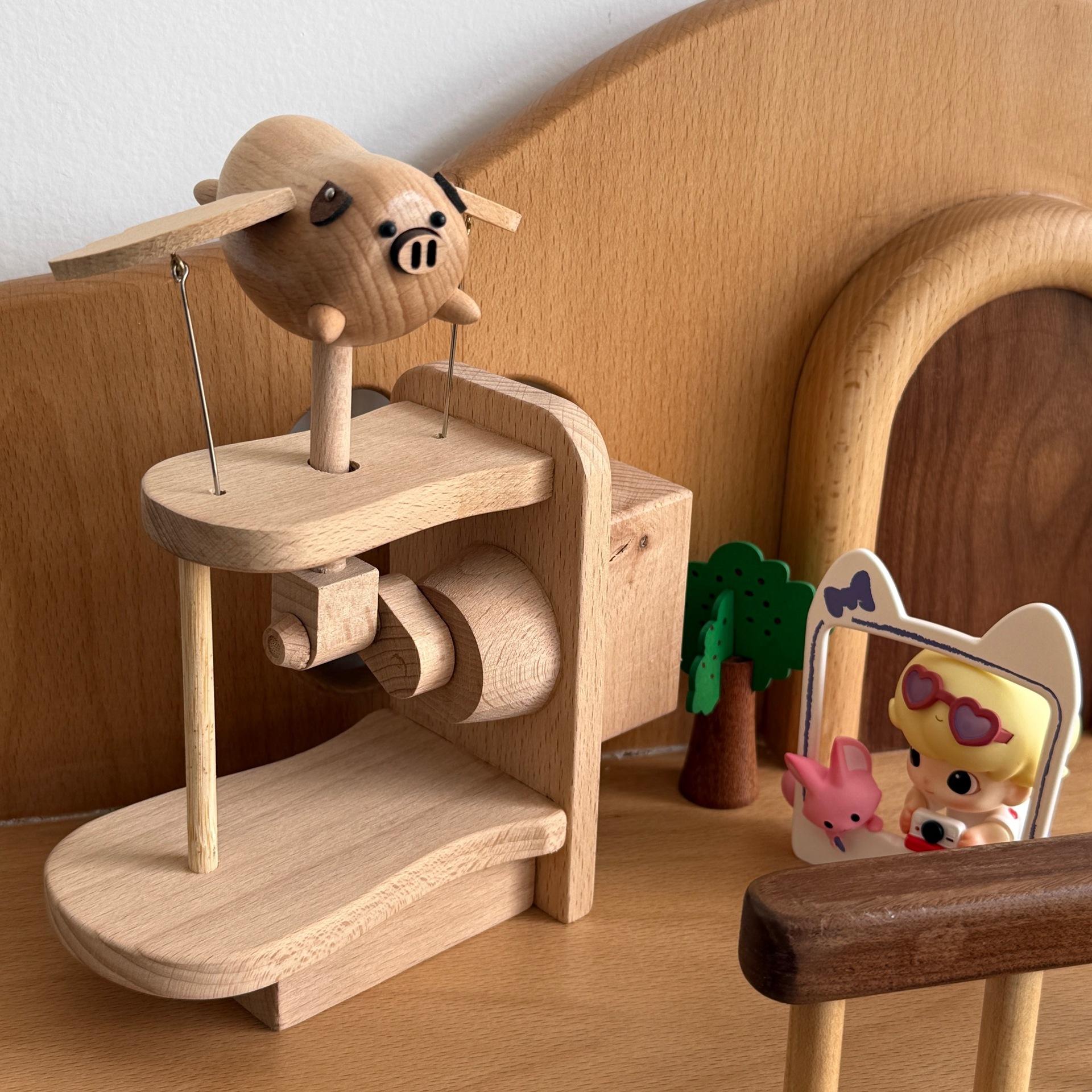 Beech Wood Music Box Pegasus Flying Pig Ornament Rotating Wall - Main Image