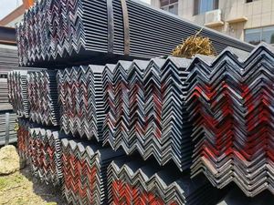 Barre d'angle en acier doux à faible teneur en carbone Q195-Q420 AiSi laminée à chaud avec services de pliage, découpe et soudage - Product Image 5