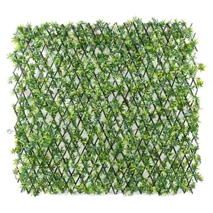 卸売緑の偽の葉トレル人工カエデの葉フェンススクリーン植物フェンス壁の庭の装飾