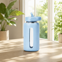 Gobelet en verre portable de 600 ml avec échelle graduée, housse de protection en silicone anti-brûlure et paille – Vente en gros