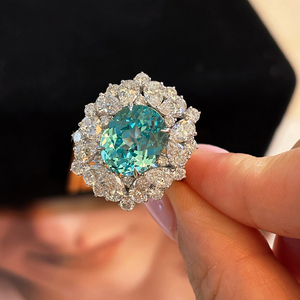 Anillo de Compromiso de Lujo Aazuo de Oro Blanco Sólido de 18K con Diamante Cultivado en Laboratorio Paraiba de 9.0ct para Mujer, con Engaste Pavé para Boda - Product Image 4