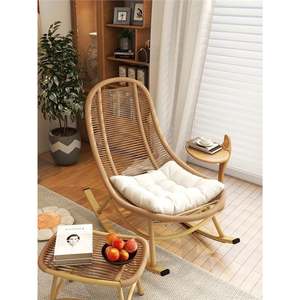 เก้าอี้หวาย Moon Embracing รุ่น B แบบปรับเอนได้ พร้อมเบาะโฟม ขาเรียว ดีไซน์ทันสมัย สำหรับห้องนั่งเล่นและระเบียง - Product Image 4