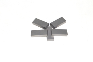 Tira de Carburo de Tungsteno de 5x11x27mm - Alta Dureza y Resistencia al Desgaste para Piezas de Herramientas y Componentes de Uso Intensivo - Product Image 4