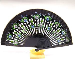 Abanico de <span class=keywords><strong>Mano</strong></span> de Madera Pintado <span class=keywords><strong>a</strong></span> <span class=keywords><strong>Mano</strong></span> con Diseño Floral Rojo, Estilo Español, para Eventos, Venta al por Mayor FAREA - Product Image 6