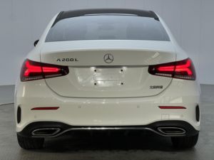 Mercedes-Benz A 200 L 2022 Sedán Deportivo de Segunda Mano en Venta, Precio Económico, <span class=keywords><strong>Subasta</strong></span>, Volante a la Izquierda - Product Image 4