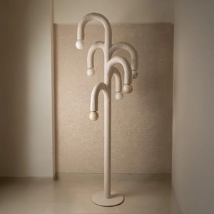 Lámpara de Pie Creativa con Forma de Cactus, Luz LED, Control Táctil, Lámpara Moderna para Dormitorio - Product Image 4