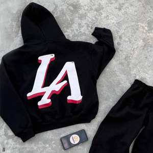 ASISTO INDUSTRIES Conjuntos Deportivos Transpirables de Secado Rápido para Hombre, Impresión Digital, Logotipo Personalizado en la Parte Delantera, 100% Poliéster Algodón, Estilo Urbano - Product Image 3