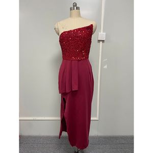 <b>Red</b> <b>Sequined</b> One-Shoulder Mid-Length Evening Dress Elegant Formal Wear - Product Image 4