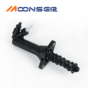 Cylindre maître d'embrayage MoonsEr 52060133AD pour pièces automobiles Dodge Jeep - Product Image 1