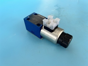 Solénoïde à bille d'origine R900052392 M-3SED6CK1X/350CG24N9K4 NG6 350bar en stock - Product Image 3