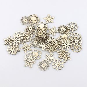 ขายส่ง 50 ชิ้น ชิ้นส่วนดอกไม้ไม้แบบตัดสำเร็จรูป สำหรับเด็ก DIY งานฝีมือและระบายสี บรรจุ 50 ชิ้นต่อแพ็ค พร้อมบริการดรอปชิปปิ้ง - Product Image 4