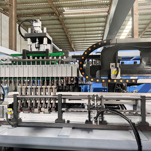Machine de soufflage de bouteilles PET 0,7 L entièrement électrique 6 cavités 13 000 BPH à entraînement servo pour eau minérale, jus et boissons, ligne complète avec moule - Product Image 3