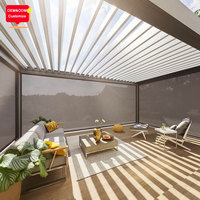 Fabrika Alüminyum Pergola Sistemleri Su Geçirmez Açık Alan Motorlu Panjurlu Çatı Pergola Fiyatı Yan Fermuarlı Perde ile