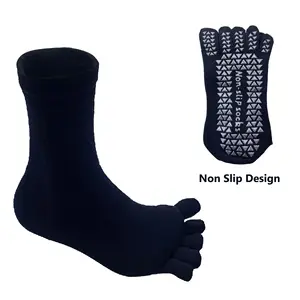 पुरुष महिलाओं के लिए उच्च गुणवत्ता वाले पांच पैर की अंगुली पकड़ मोजे कुशन क्रू पैर की अंगुली मोजे यूनिसेक्स गैर पर्ची मोजे