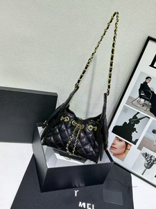 Bolso de Hombro Casual de Cuero PU Acolchado Geométrico de Lujo y Alta Calidad, Estilo Diseñador Vintage para Mujer, Venta al Por Mayor - Product Image 4