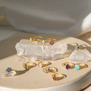 14K Gold Geboortesteen Ring, Statement Kristal Aquamarijn Emerald Ring, Boho Edelsteen Ruwe Steen Sieraden
