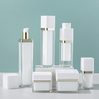 Bouteille acrylique de 30ml 50ml 100ml 30g 50g avec pompe de pulvérisation de Offre Spéciale Ensemble d'emballages de soins de la peau Pot cosmétique Emballage cosmétique Sérigraphie