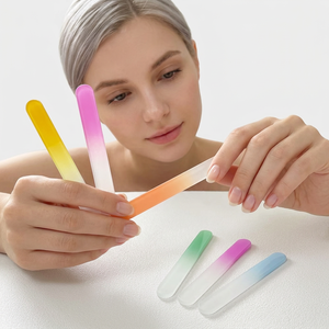 Mini <span class=keywords><strong>lima</strong></span> <span class=keywords><strong>de</strong></span> <span class=keywords><strong>uñas</strong></span> <span class=keywords><strong>de</strong></span> cristal con forma única, <span class=keywords><strong>lima</strong></span> <span class=keywords><strong>de</strong></span> <span class=keywords><strong>uñas</strong></span> <span class=keywords><strong>de</strong></span> bebé con estampado degradado colorido <span class=keywords><strong>para</strong></span> recién <span class=keywords><strong>nacidos</strong></span>, herramienta <span class=keywords><strong>de</strong></span> limpieza - Product Image 3