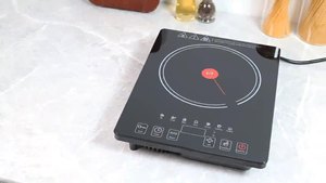 Placa de Inducción de Gas y Eléctrica de Alta Potencia de 3.5kW con Superficie de Acero Inoxidable, Controlada por Aplicación, para Uso Doméstico y Comercial - Product Image 6