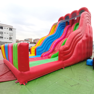 Tobogán inflable gigante para fiestas al aire libre, triple carril, tipo Lindy, para uso comercial en húmedo o seco. - Product Image 3