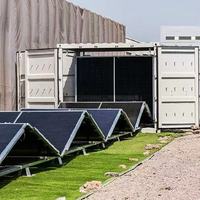 Conteneur extérieur pliable 20HQ avec panneau solaire 80 kW et système de batterie photovoltaïque 260 kWh, avec prix réels