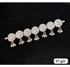 Collier délicat en argent plaqué pour femmes, bijoux de mariage tendance, rehaussant la beauté naturelle, fournisseur indien - Product Image 3