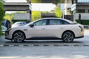 2025 più venduto Xpeng MONA M03 600 Ultra Long Range Max offerte di sconti di alta vendita per auto - Product Image 4