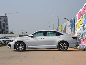 <span class=keywords><strong>VW</strong></span> 430PHEV 2023, Sedán PHEV de Lujo, 63 km de Autonomía Eléctrica, Auto Mediano - Product Image 1