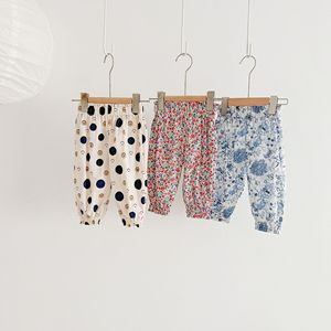 Pantalons pour enfants, garçons et filles, style fin d'été, version coréenne tendance, pantalons en coton à fleurs pour l'extérieur - Product Image 3