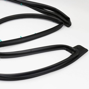Bande de caoutchouc d'étanchéité pour porte avant Hyundai Veloster 82130 2V000 pour remplacement et réparation des portes de voiture - Product Image 4
