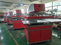Mesin Press Panas Kain Ukuran Besar J 31X39INCH, Harga Mesin Transfer Sublimasi Pneumatik Dua Stasiun untuk Mouse Pad dan Kaos