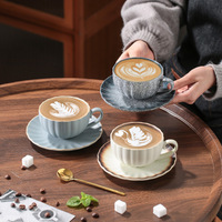 Ensemble tasse et soucoupe en céramique de style européen personnalisé de 200 ml pour le latte, le cappuccino, les cadeaux de mariage et les cadeaux d'entreprise
