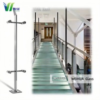 Verre feuilleté trempé de sécurité de haute qualité Prima Modern pour rampes d'escalier de villa avec garantie de 5 ans