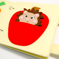 Livre d'activités en feutre éducatif personnalisé pour les tout-petits et les enfants d'âge préscolaire - Montessori Little Animal House Busy Quiet Book personnalisé