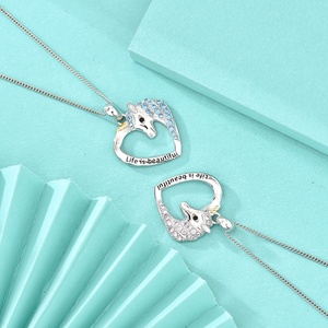 GP139 ciondolo unicorno in argento Sterling vita è bellissimo unicorno in cuore ciondolo collana per donna fidanzata figlia regalo - Product Image 4