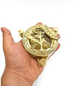 Wholesale High Strength Bright Shine Brass <b>Compass</b> Classic Engraved Lid <b>Antique</b> Modern Strong Back for Art Collectibles Event - Product Image 4