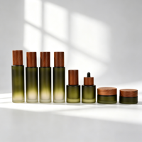Ensemble de flacons cosmétiques en verre givré vert dégradé avec logo personnalisé pour flacon compte-gouttes de lotion, pot à crème avec boîte d'emballage personnalisée