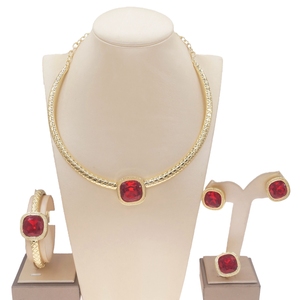 Conjunto de joyería de fiesta africana para mujer, cuentas de Coral nigerianas en línea, venta al por mayor - Product Image 1