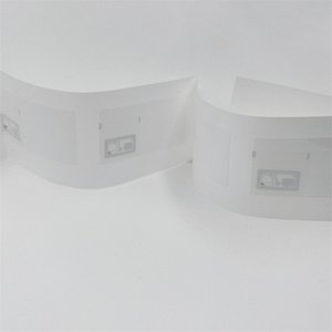 Mini-tags RFID UHF intelligents longue portée, puissants, avec puces U8 U9, durables pour la logistique de détail, les vêtements et le contrôle d'accès - Product Image 4