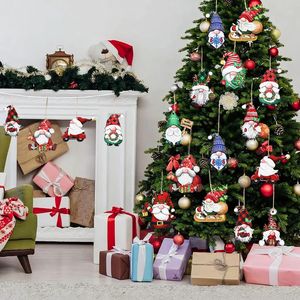 อุปกรณ์ตกแต่งต้นคริสต์มาส24ชิ้น - Product Image 3