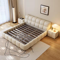 Lit double moderne et simple en tissu crème YISI avec cadre en bois de pin, rangement haute boîte, design moelleux, hauteur réglable, autres caractéristiques